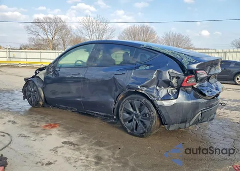 2024 Tesla Model Y from USA, damaged, VIN 7SAYGDED7RF112734
